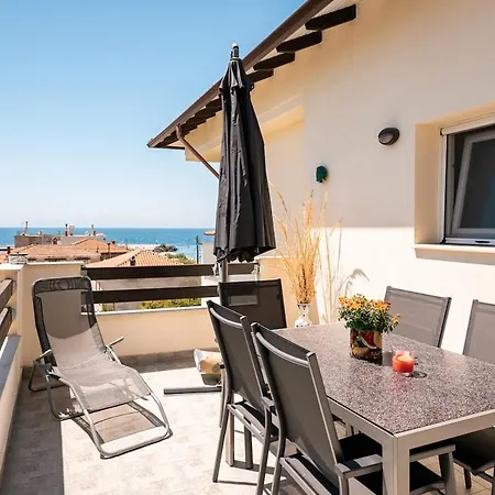 Apartament Jordan's Seaview Nea Skioni