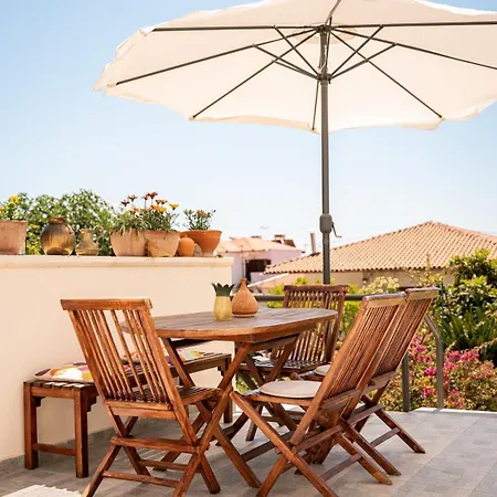 Jordan's Seaview Apartment