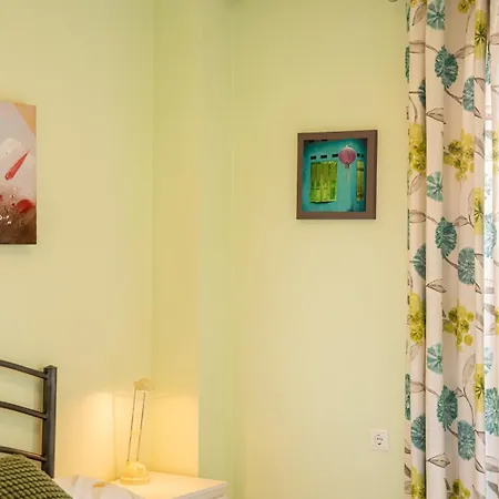 Jordan's Seaview Apartment *